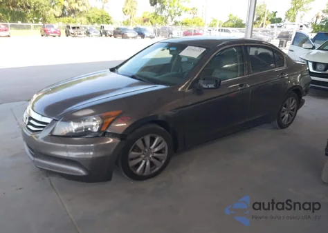 2011 Honda Accord 2.4 Ex-L z USA, uszkodzony, nr VIN 1HGCP2F87BA079196